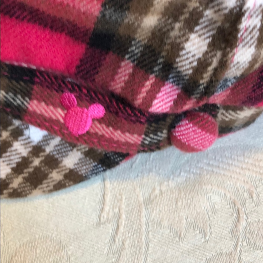 Disney hat - Picture 3 of 4